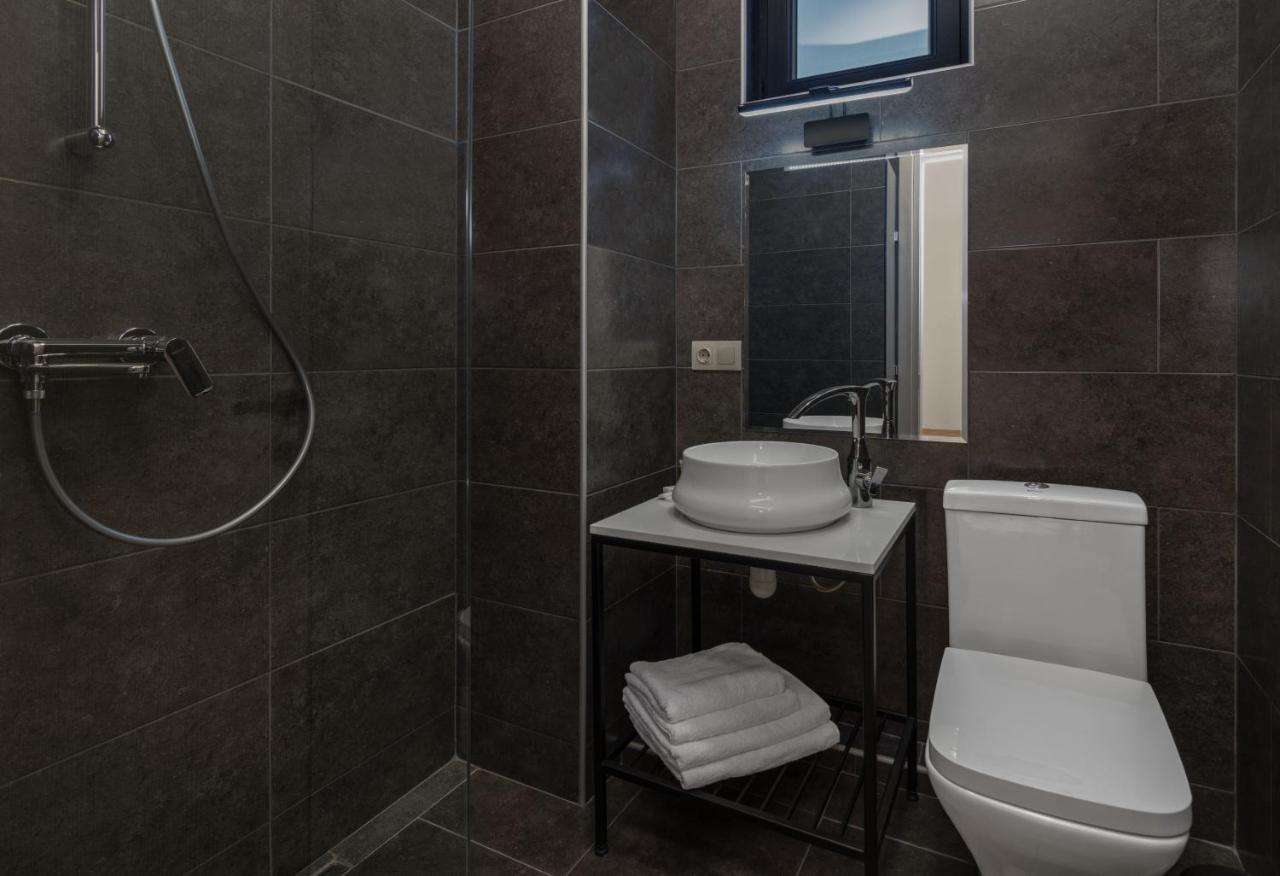 Hotel Alexandria Saguramo Dış mekan fotoğraf